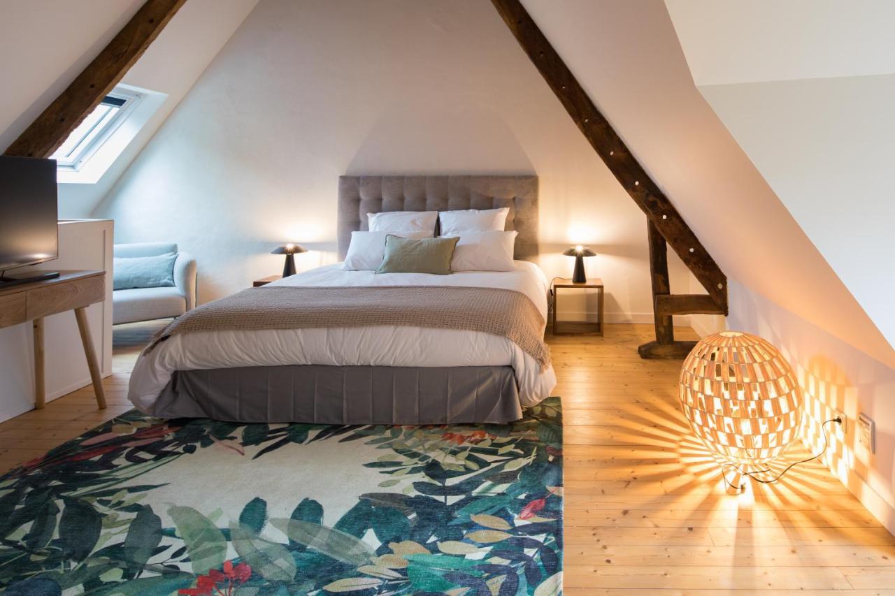 Manoir Du Vau D Arz Gites Et Chambres D Hotes Avec Piscine Malansac Екстериор снимка
