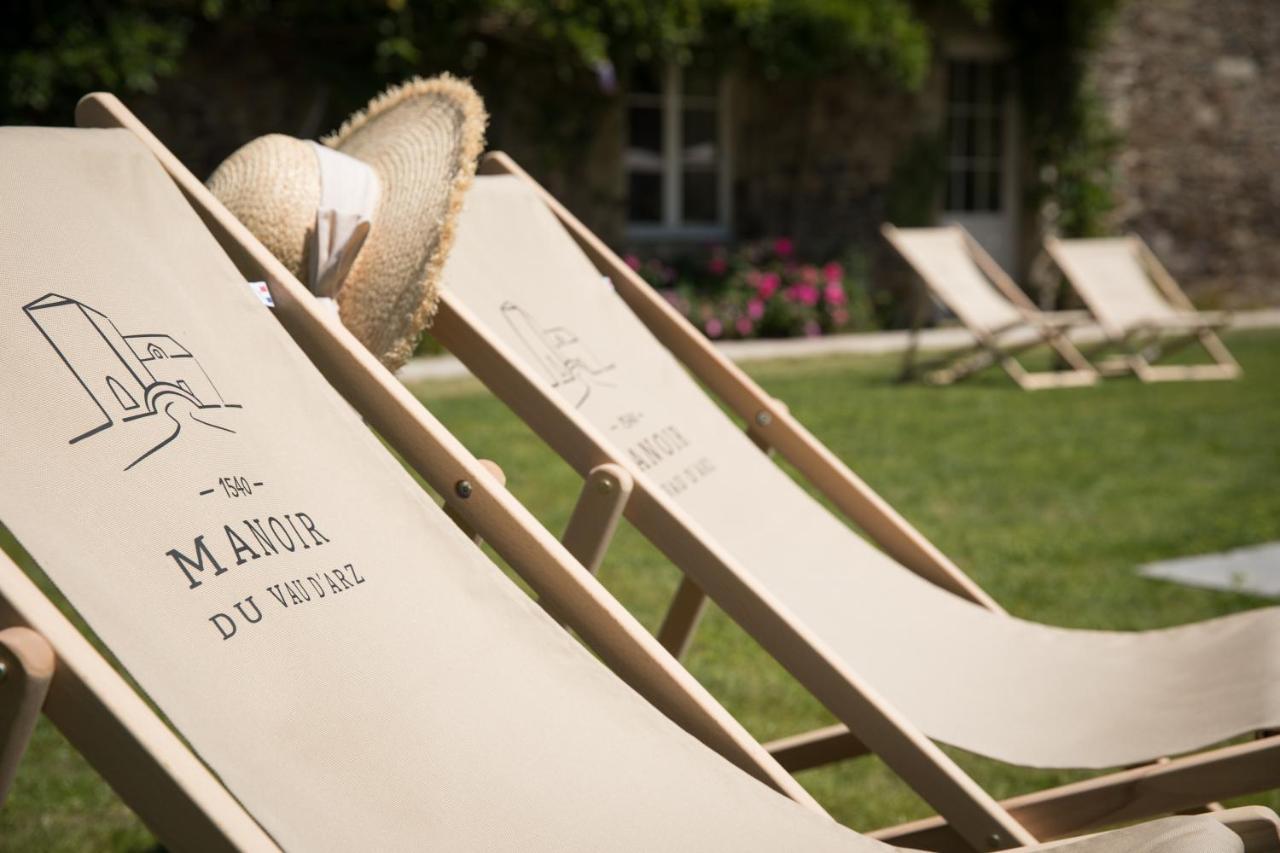 Manoir Du Vau D Arz Gites Et Chambres D Hotes Avec Piscine Malansac Екстериор снимка